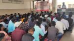 'एसएफआय' चे घोडेगाव प्रकल्प कार्यालयात बेमुदत उपोषण सुरूच, दुसऱ्या दिवशी शेकडो विद्यार्थी उपस्थित Indefinite hunger strike continues at Ghodegaon project office of 'SFI'